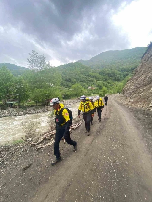 Samsun&rsquo;da kaybolan 85 yaşındaki vatandaşı arama &ccedil;alışması başlatıldı
