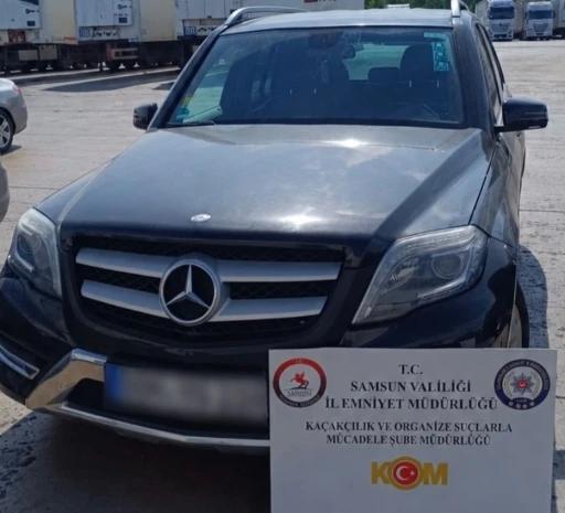 Samsun&rsquo;da l&uuml;ks araca 300 bin lira ceza

