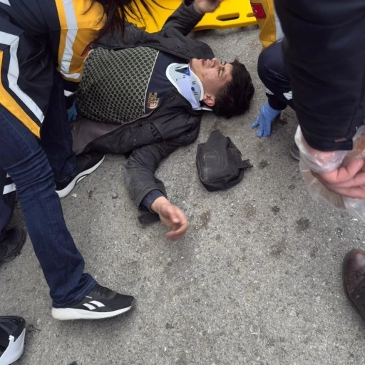 Samsun&rsquo;da otomobil ile motosiklet &ccedil;arpıştı: 2 yaralı
