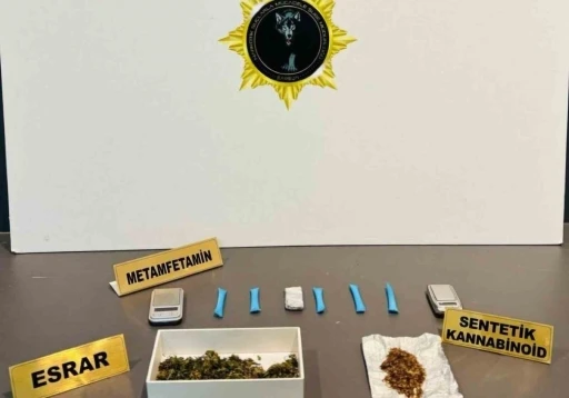 Samsun’da uyuşturucu operasyonu: 3 gözaltı
