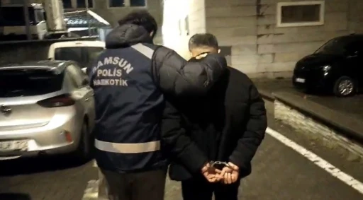 Samsun&rsquo;da uyuşturucu su&ccedil;undan 18 yıl 9 ay hapis cezası bulunan şahıs yakalandı
