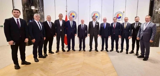 Samsun’un ‘İstiklal Madalyası’ gururu Hisarcıklıoğlu ile paylaşıldı
