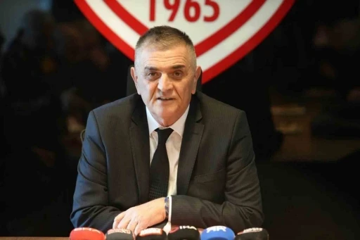 Samsunspor, Alman Teknik Direkt&ouml;r Thorsten Fink ile anlaştı
