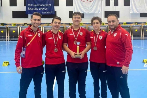 Samsunspor sporcusu ok&ccedil;ulukta T&uuml;rkiye rekoru kırdı
