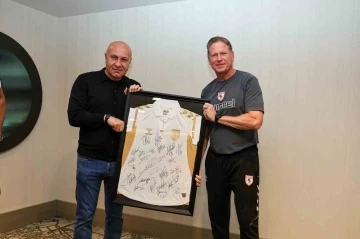 Samsunspor Teknik Direktörü Markus Gisdol’a veda
