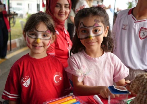 Samsunspor&rsquo;un 60. yıl kutlamaları yaz şenliğiyle ta&ccedil;landı
