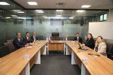 Sanayi ve Teknoloji Bakanlığı yöneticileri Bursateknopark’ta
