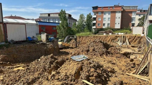 Sancaktepe’de inşaat alanında toprak kayması: 3 işçi kurtarıldı
