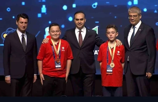 SANKO Okulları finallerinde T&uuml;rkiye birinciliği kazandı
