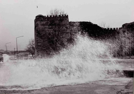 SANKO Sanat Galerisinde fotoğraf sergisi a&ccedil;ıldı
