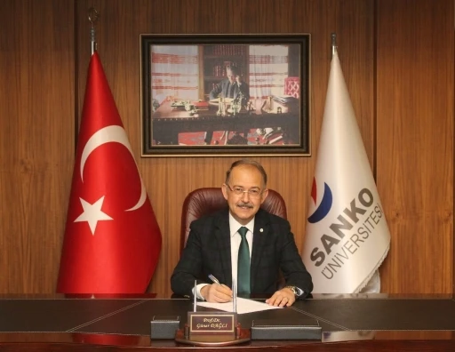 SANKO &Uuml;niversitesi Rekt&ouml;r&uuml; Prof. Dr. Dağlı, Anneler G&uuml;n&uuml;&rsquo;n&uuml; kutladı
