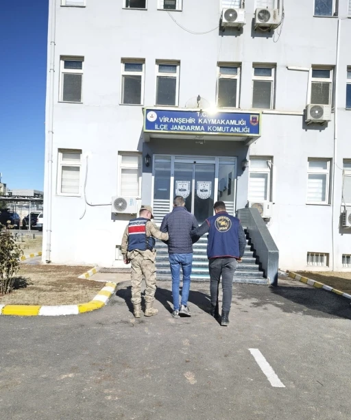 Şanlıurfa&rsquo;da 10 yıl hapis cezası bulunan firari yakalandı
