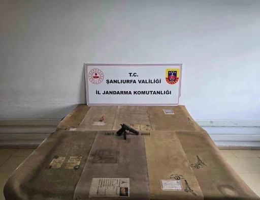 Şanlıurfa&rsquo;da 17&rsquo;nci y&uuml;zyıla ait olduğu değerlendirilen 8 tablo ele ge&ccedil;irildi: 4 g&ouml;zaltı
