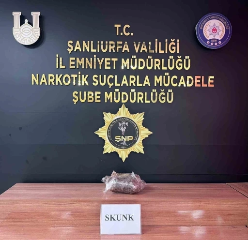 Şanlıurfa&rsquo;da 2 kilo 150 gram uyuşturucu ele ge&ccedil;irildi
