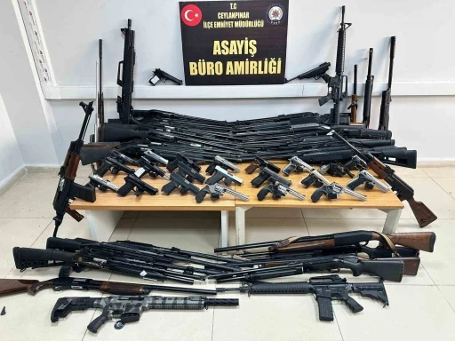 Şanlıurfa’da 45 adet ruhsatsız silah ele geçirildi: 2 gözaltı
