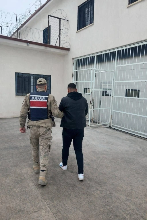Şanlıurfa&rsquo;da aranan h&uuml;k&uuml;ml&uuml; yakalandı
