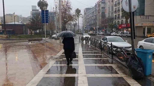 Şanlıurfa&rsquo;da kuvvetli sağanak uyarısı
