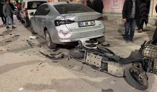 Şanlıurfa&rsquo;da pikap ile motosiklet &ccedil;arpıştı:2 ağır yaralı
