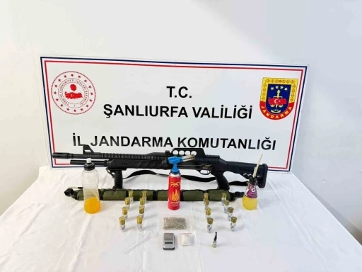 Şanlıurfa&rsquo;da uyuşturucu ve silah ele ge&ccedil;irildi