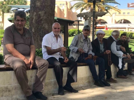Şanlıurfa’da yaşlılar gençlik pişmanlıklarını anlattı
