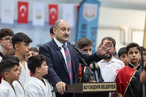 Şanlıurfa’da yaz spor okulları sezonu açıldı
