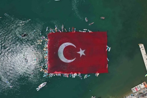 Sapanca G&ouml;l&uuml;&rsquo;nde t&uuml;yleri diken diken eden g&ouml;rsel ş&ouml;len
