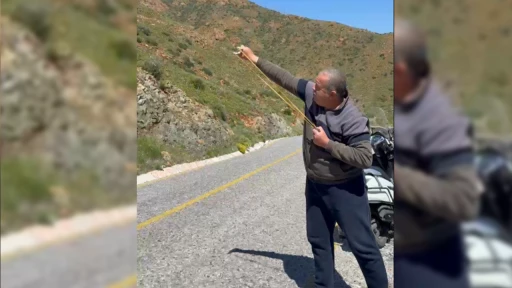Sapanla Umut Yeşeriyor: Marmaris İ&ccedil;meler mahallesinde tohum topları &ccedil;orak topraklara atıyorlar'