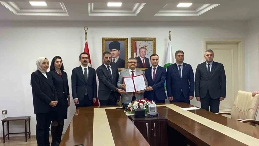 Sarayd&uuml;z&uuml;&rsquo;ne 9 milyonluk dev yatırım: &Ccedil;eltik kurutma tesisi i&ccedil;in imzalar atıldı
