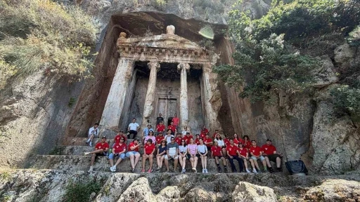 SARIGERME&rsquo;DE ENGELSİZ İZCİ KAMPI