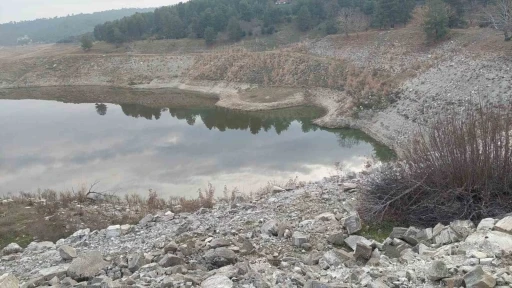 Sarıg&ouml;l&rsquo;de barajlar kış yağışlarını bekliyor
