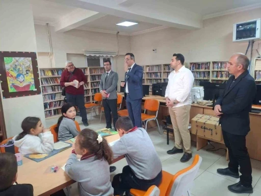Sarıg&ouml;l&rsquo;de K&uuml;t&uuml;phane Haftası&rsquo;nda &ouml;ğrencilerle kitap okudular
