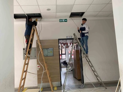 Sarıg&ouml;l&rsquo;&uuml;n en b&uuml;y&uuml;k okulu klimalarla donatılıyor
