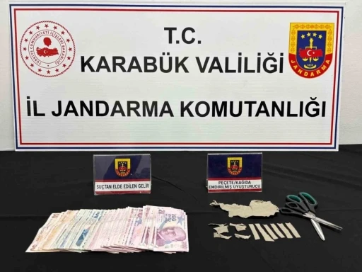 Şarj aletine gizlenmiş uyuşturucu madde ele ge&ccedil;irildi
