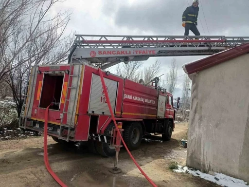 Şarkikaraağaç’ta baca yangını
