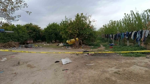 Sattığı elektrikli bisikletin parasını alamadığı genci portakal bahçesinde öldürdü
