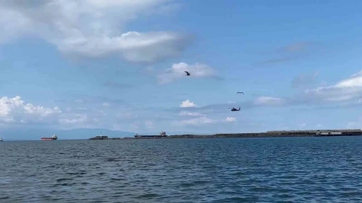 Savaş helikopterlerinin eğitim u&ccedil;uşu Ereğli&rsquo;de heyecan yaşattı
