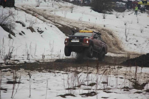 Şavşat&rsquo;ta 5. Off-Road Oyunları nefes kesti
