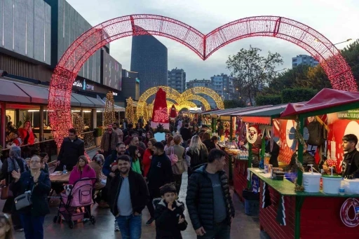 Sayapark&rsquo;ta yılbaşı coşkusu t&uuml;m hızıyla devam ediyor
