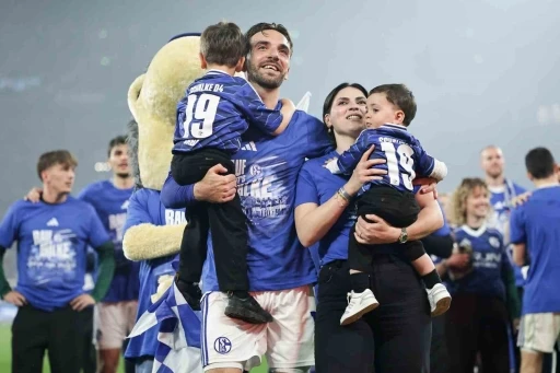 Schalke 04, 3 yıl sonra Bundesliga
