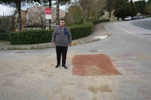 SEDAŞ&rsquo;ın kazdığı &ccedil;ukura belediye aracı d&uuml;şt&uuml;
