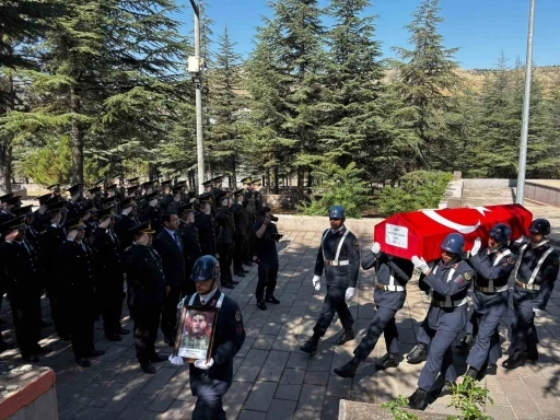 Şehidin naaşı 67 yıl sonra memleketinde toprağa verildi
