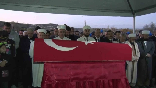 Şehit Astsubay Ramazan Yağız, Bursa’da son yolculuğuna uğurlandı
