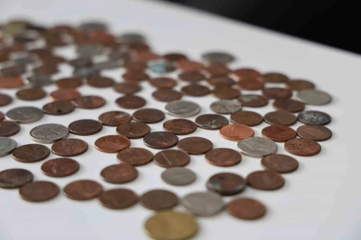 Şehit babası oğlundan kalan koleksiyona g&ouml;z&uuml; gibi bakıyor
