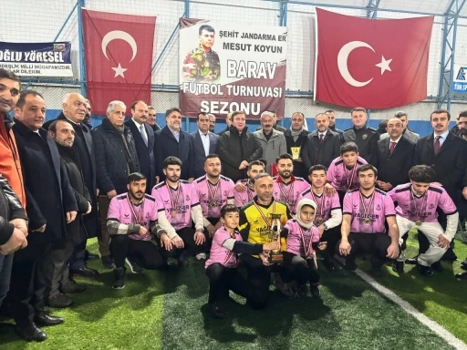 Şehit Er Mesut Koyun anısına d&uuml;zenlenen Şavak Aşireti Turnuvası tamamlandı
