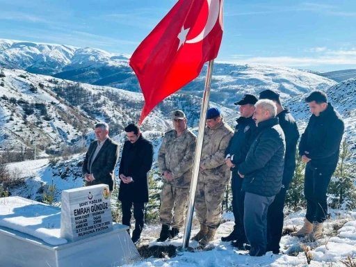 Şehit Piyade Sözleşmeli Er Emrah Gündüz dualarla anıldı

