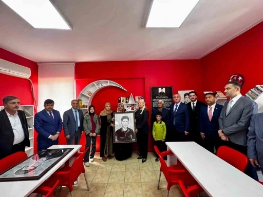 Şehit polisin ismi k&uuml;t&uuml;phanede yaşatılacak
