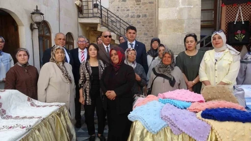 Şehit ve gazi ailelerinden hayır &ccedil;arşısı

