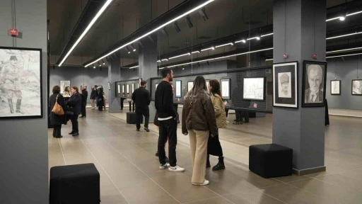 Şehitkamil&rsquo;de &rsquo;104 eserle 104. Yıl Sergisi&rsquo; a&ccedil;ıldı
