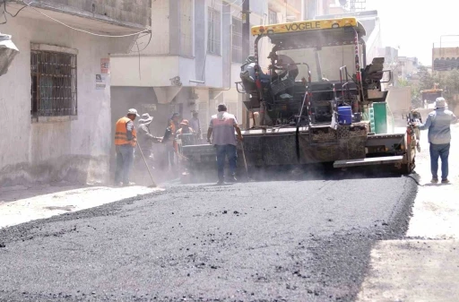 Şehitkamil&rsquo;de asfalt &ccedil;alışmaları hız kesmiyor
