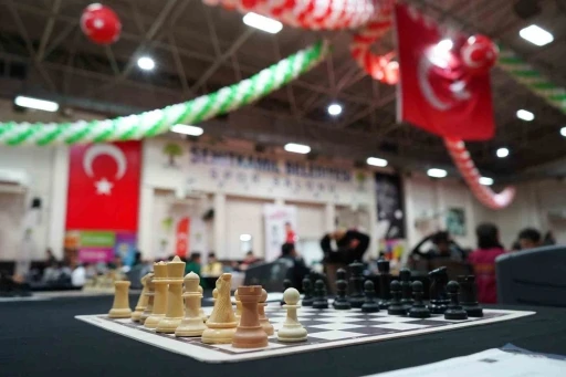 Şehitkamil&rsquo;de satran&ccedil; heyecanı başladı

